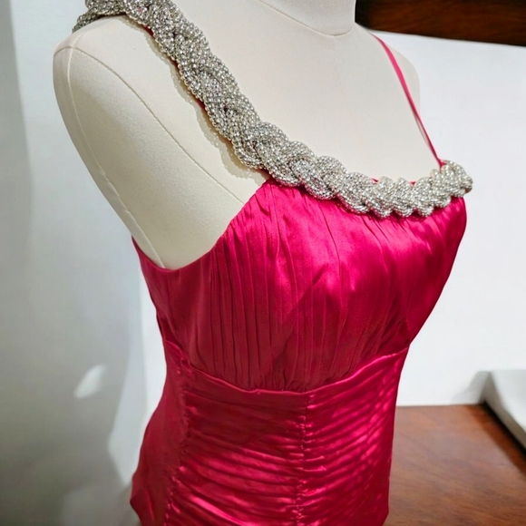 Bebe ✦ Red Satin One-Shoulder Top ✦ Braided Beaded Strap Ruched Bodice M EUC - Picture 8 of 16